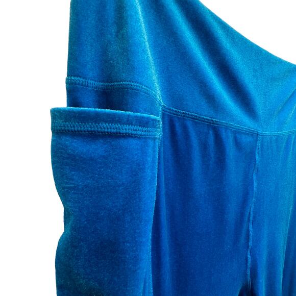 Lilly Pulitzer Weekender Velvet Leggings Blue Size XXL High-Rise Crop UPF 50+ - Picture 8 of 10